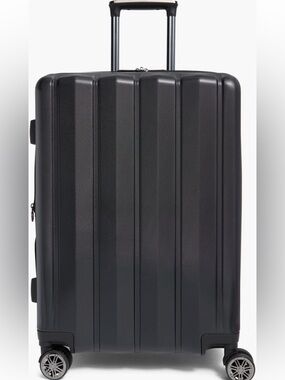 CALPAK Zyon 28-Inch Hardshell Spinner Suitcase